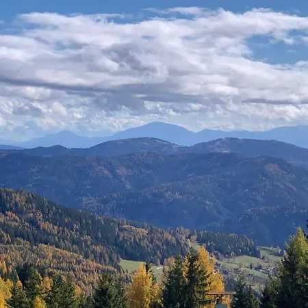 Tomtegl-bergchalet-no-4-mit-privatsauna-infinitypool-kamin-fitnessraum-1500m-seehoehe Semesterbostad Hochrindl